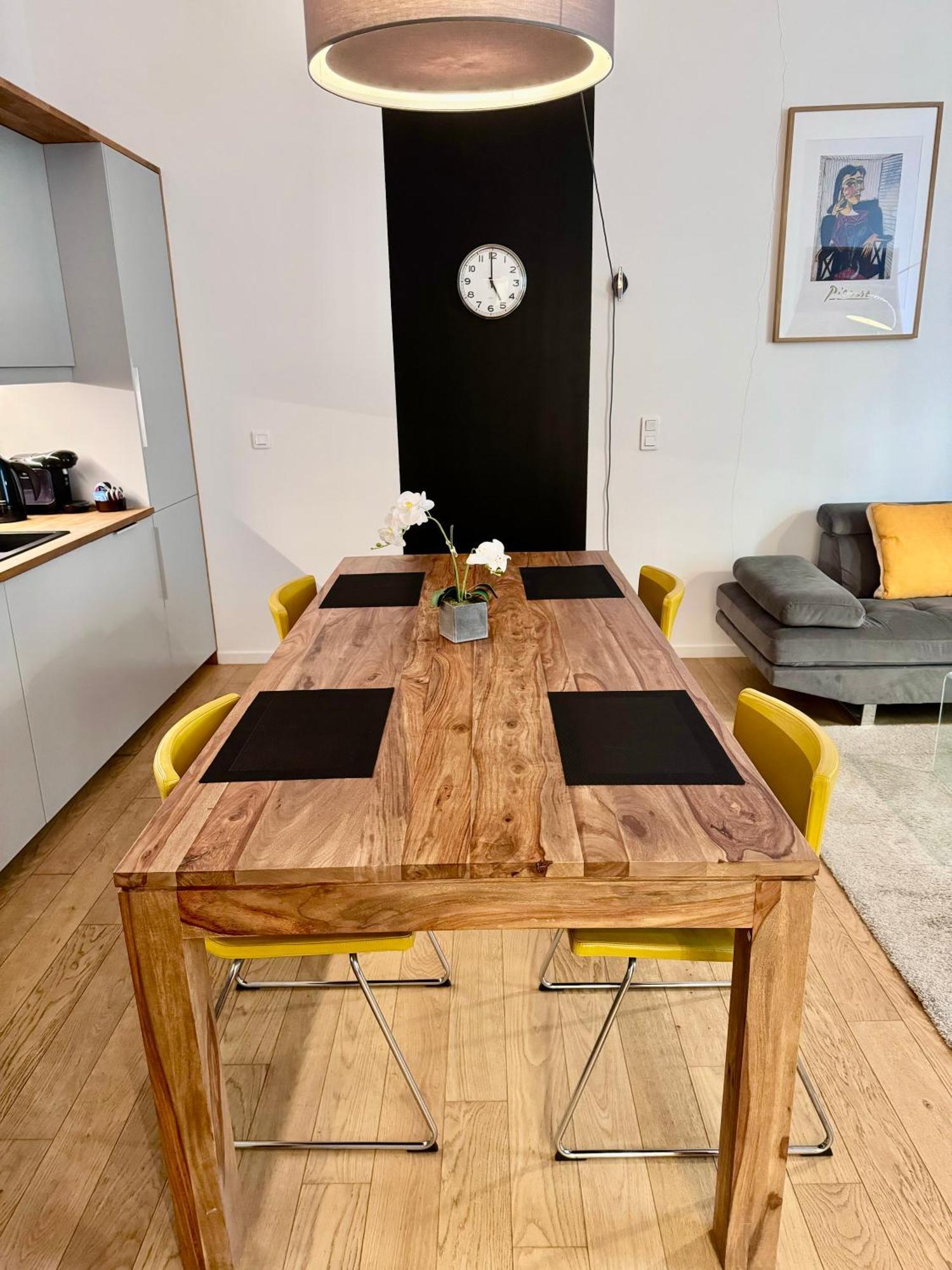 Vieil Antibes Apartment With Ac 320M From Beach المظهر الخارجي الصورة